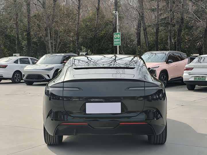 Фото 6 - Avatr 12