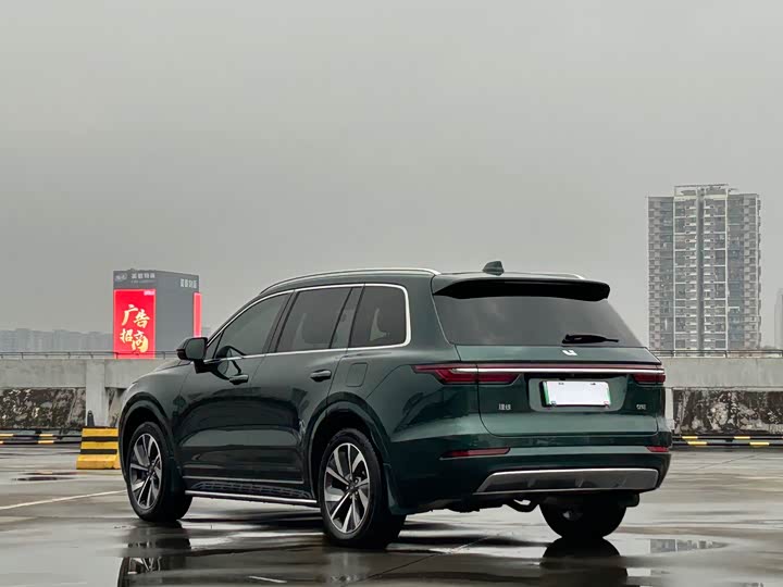 Фото 6 - LiXiang One