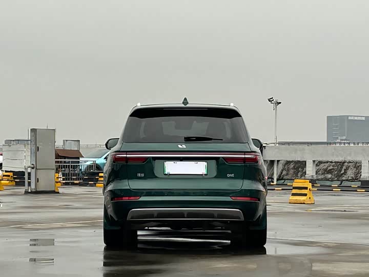 Фото 7 - LiXiang One