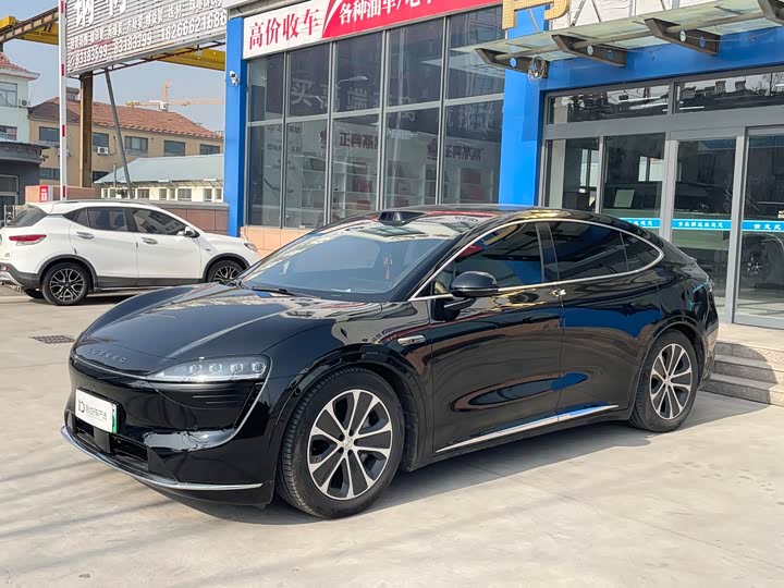 Фото 1 - Luxeed R7