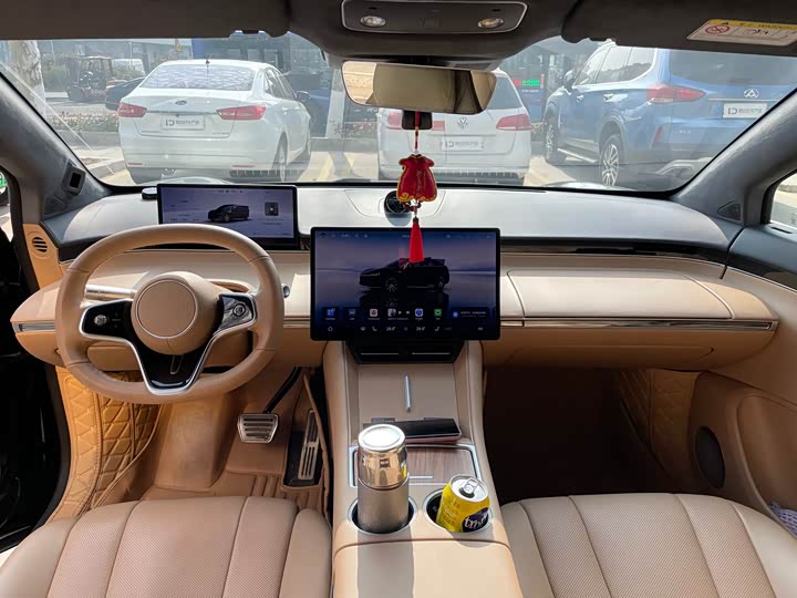 Фото 4 - Luxeed R7