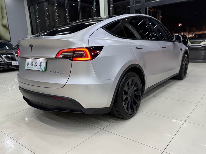 Фото 7 - Tesla Model Y