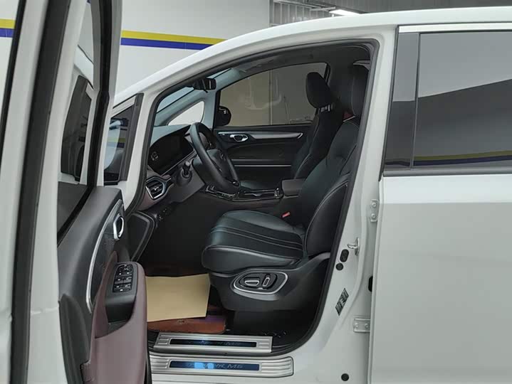 Фото 9 - GAC Trumpchi M6