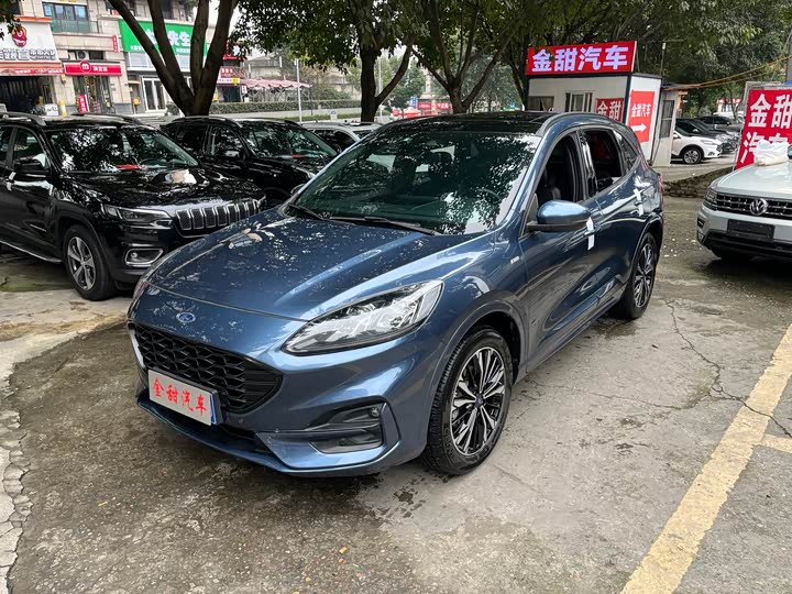 Фото 3 - Ford Escape