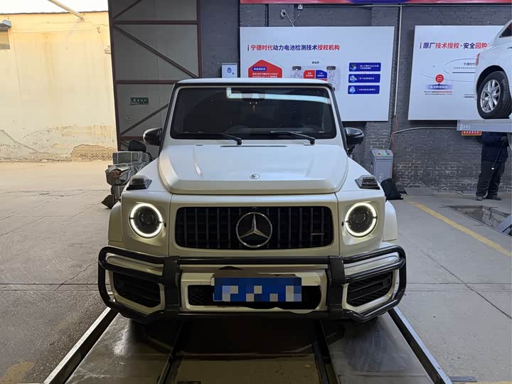 Фото 2 - Mercedes-Benz G-Class AMG