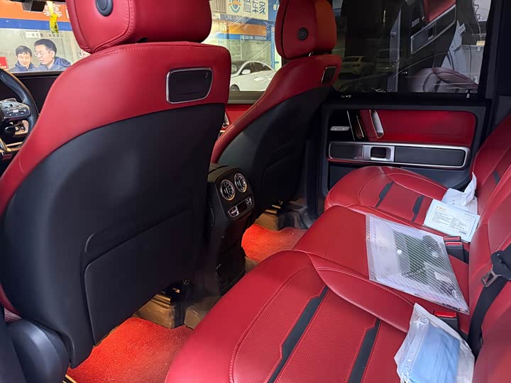 Фото 5 - Mercedes-Benz G-Class AMG