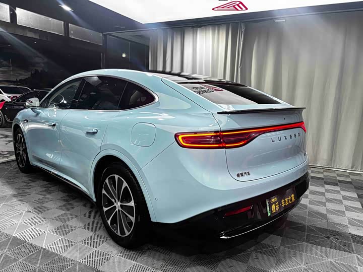 Фото 5 - Luxeed R7