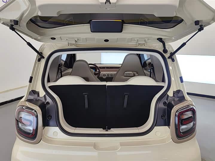 Фото 4 - Bestune Pony