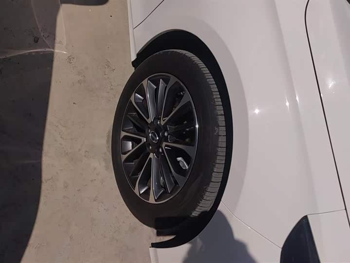 Фото 6 - GAC Trumpchi Empow R