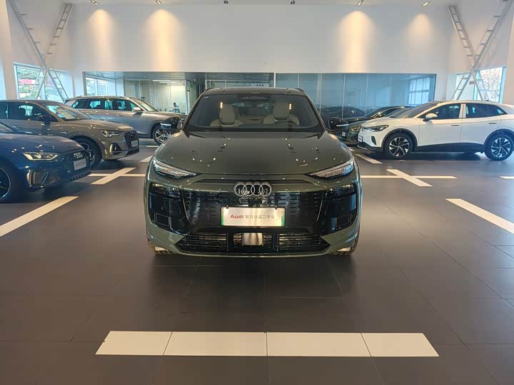 Фото 3 - Audi Q6L e-tron