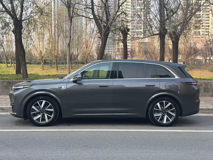 Фото 7 - LiXiang L7