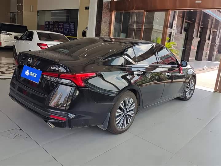 Фото 3 - Nissan Teana