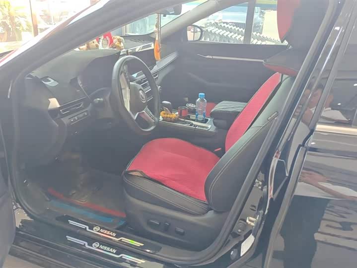 Фото 9 - Nissan Teana