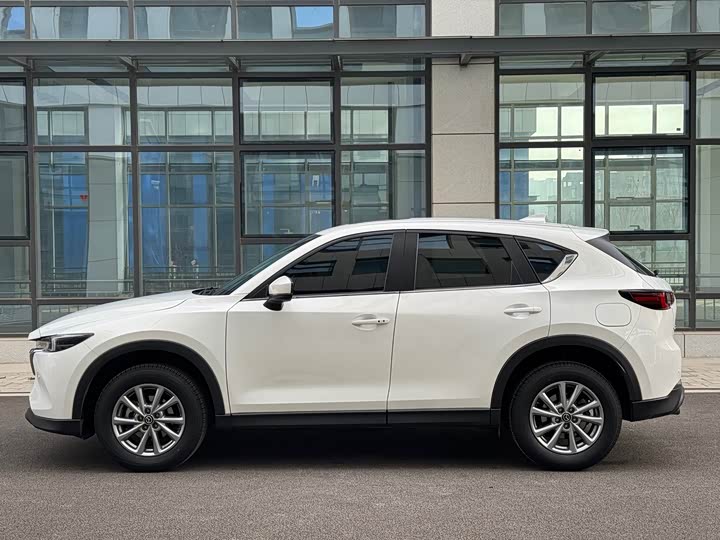 Photo 5 - Mazda CX-5