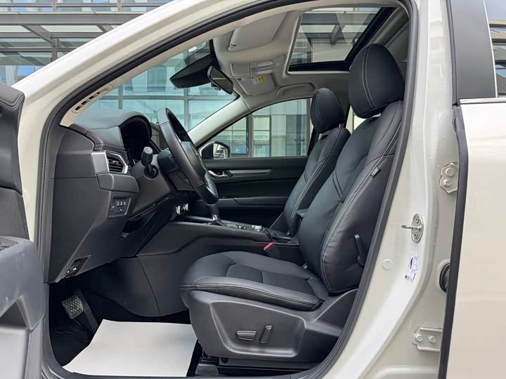 Photo 9 - Mazda CX-5