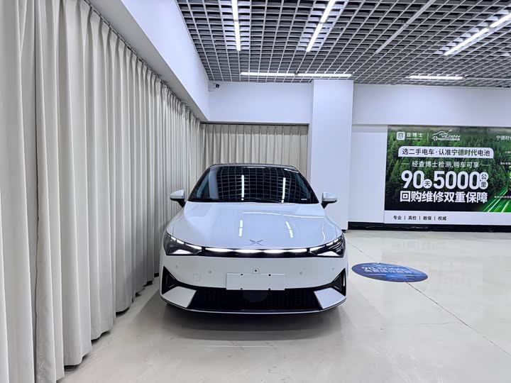 Фото 2 - XPeng P5
