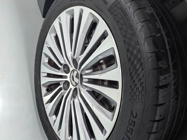 Фото 8 - Nio ES6