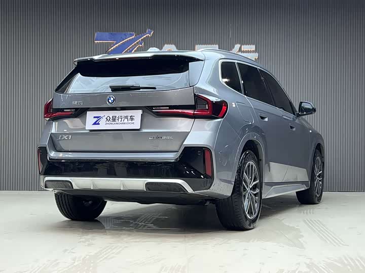 Фото 3 - BMW iX1