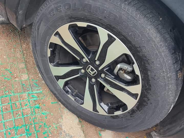 Фото 6 - Honda CR-V