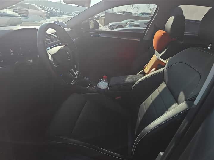 Фото 9 - Skoda Superb