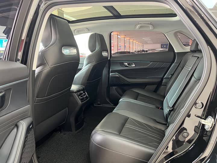 Фото 6 - Changan UNI-K