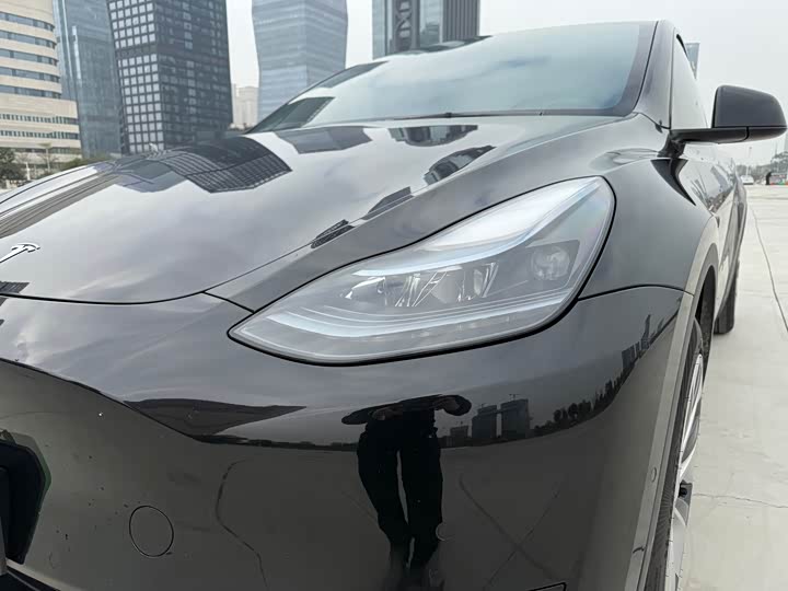 Фото 7 - Tesla Model Y