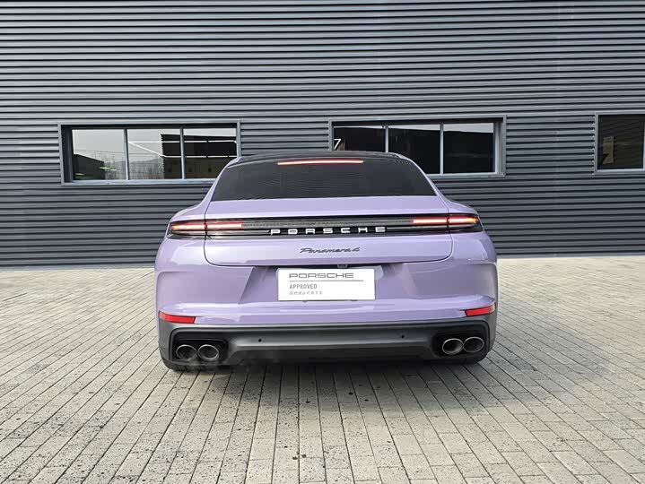 Фото 4 - Porsche Panamera