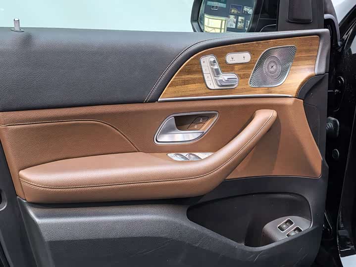 Фото 9 - Mercedes-Benz GLE-Class Hybrid