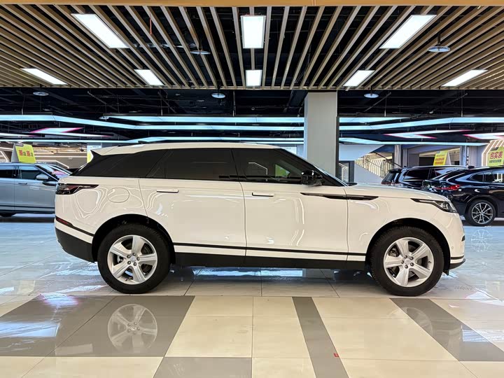 Фото 6 - Land Rover Range Rover Velar