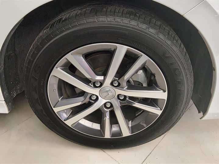 Фото 6 - Honda Civic