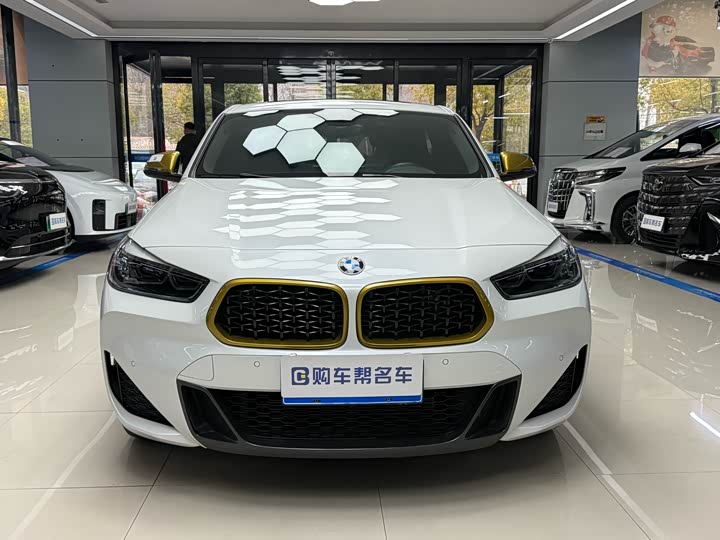 Фото 2 - BMW X2