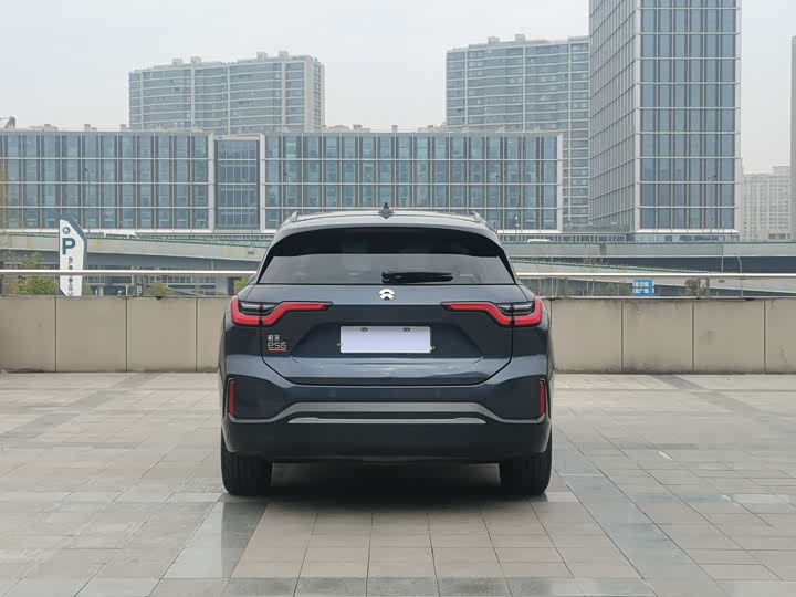 Фото 7 - Nio ES6