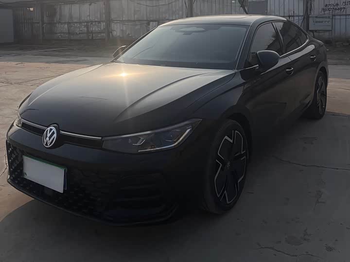 Фото 3 - Volkswagen Passat