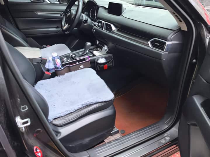 Фото 8 - Mazda CX-5