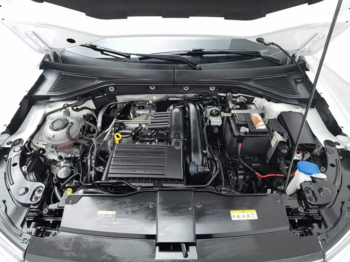 Фото 6 - Volkswagen T-Roc