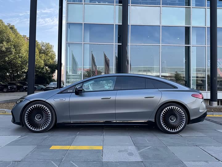 Фото 5 - Mercedes-Benz EQS AMG