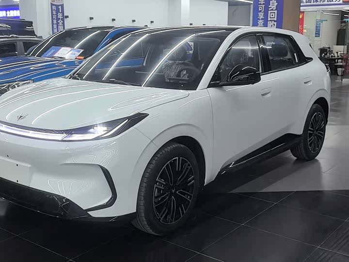 Фото 1 - BAIC Arcfox T1