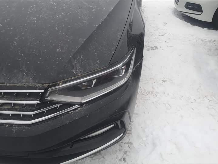 Фото 5 - Volkswagen Magotan