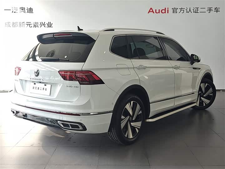 Фото 4 - Volkswagen Tiguan L Pro