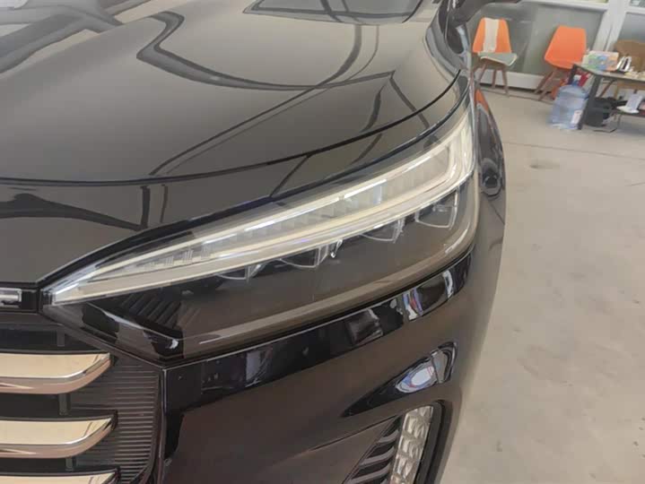 Фото 5 - Exeed VX