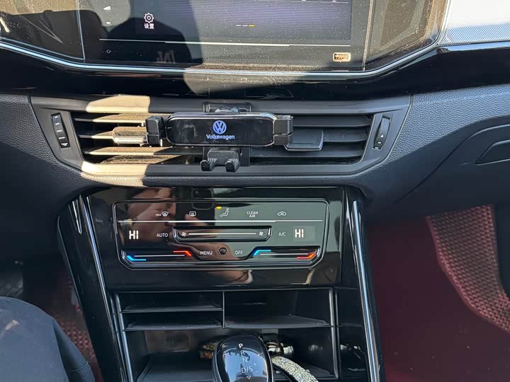 Volkswagen Tayron 2022 2022款 280TSI 两驱豪华智联版