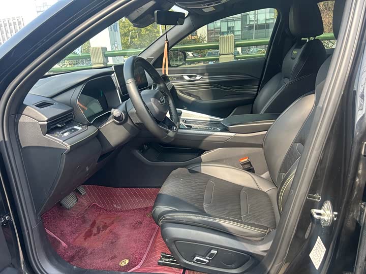 Photo 8 - Geely Preface