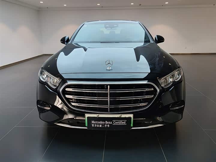 Фото 4 - Mercedes-Benz E-Class Hybrid