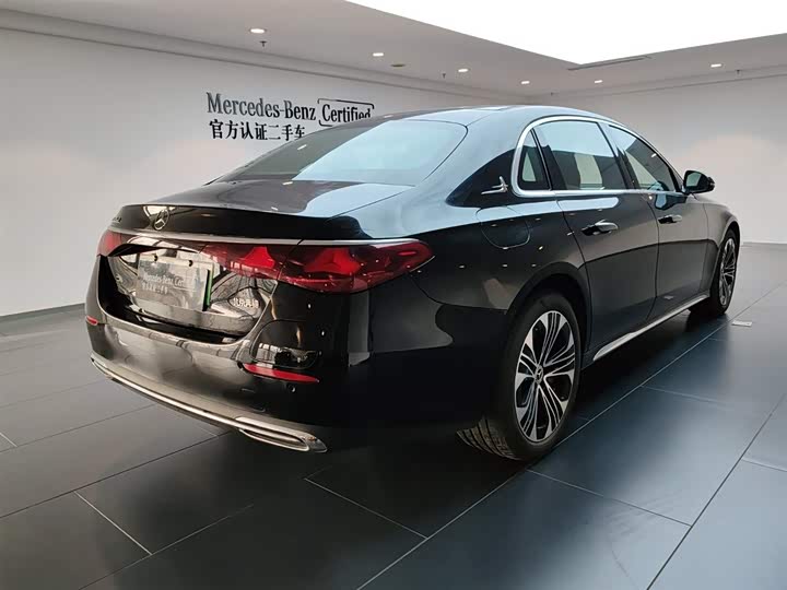 Фото 6 - Mercedes-Benz E-Class Hybrid