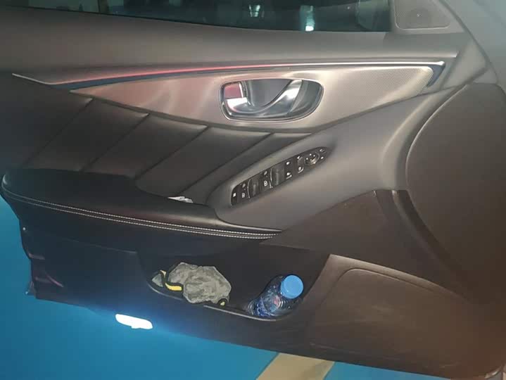 Фото 7 - Infiniti Q50L