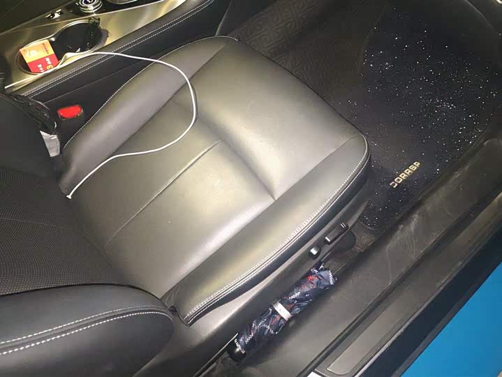 Фото 8 - Infiniti Q50L