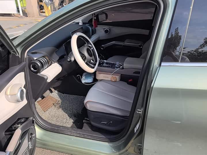 Фото 9 - BYD Yuan Plus