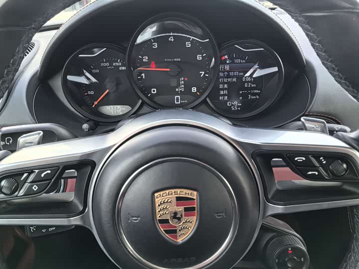 Фото 8 - Porsche 718
