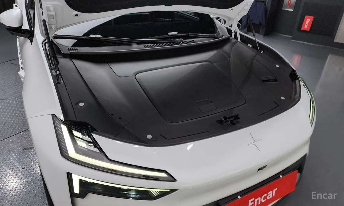 Фото 6 - Polestar 4