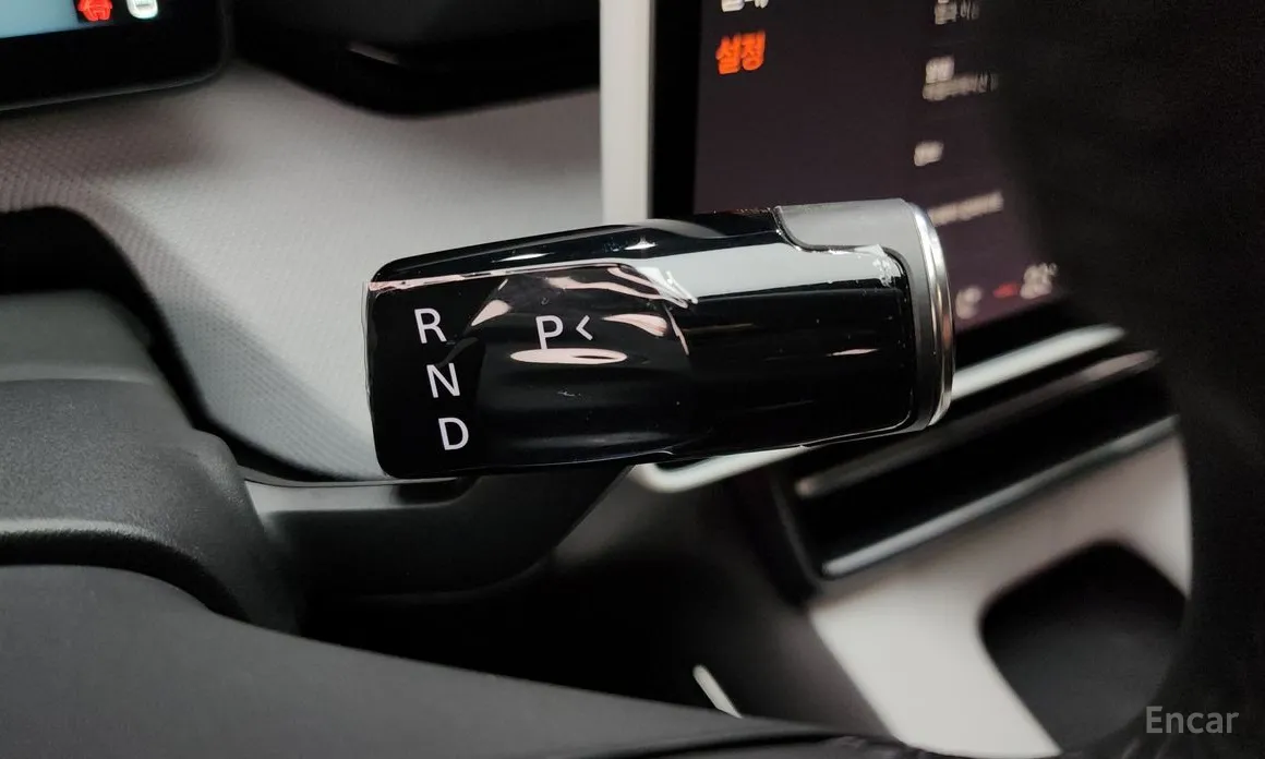 Фото 9 - Polestar 4